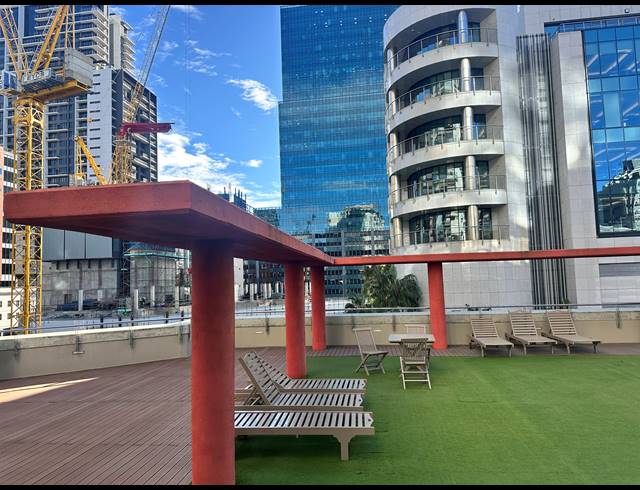 1 BEDROOM APARTMENT FOR SALE IN CAPE TOWN CITY CENTRE